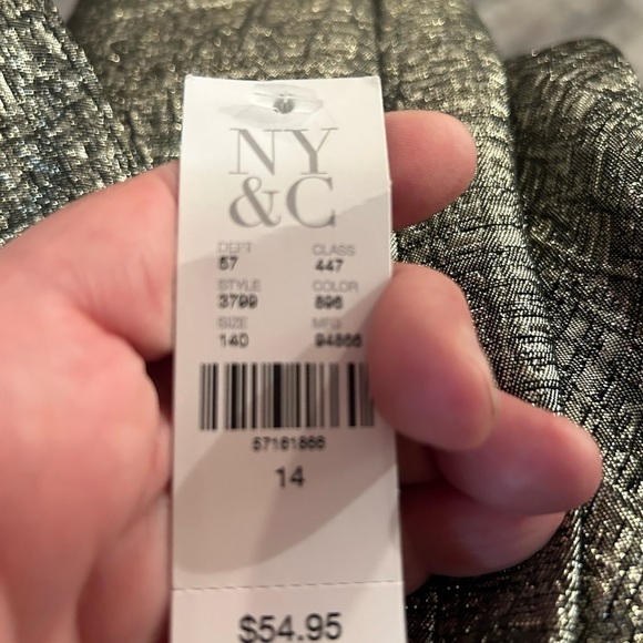 Nwt- 🎄 NY&Co Women’s Metallic Skirt - Picture 2 of 4